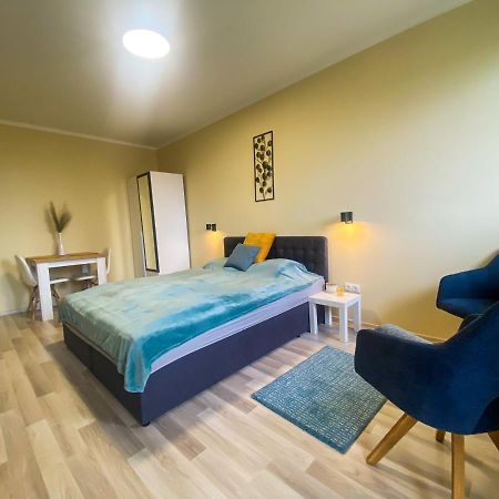 Fresh Smartly Designed Studio Flat & Sunny Balcony Budapest Esterno foto