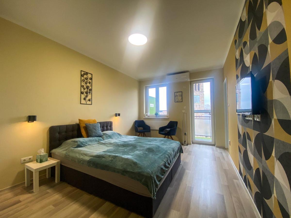 Fresh Smartly Designed Studio Flat & Sunny Balcony Budapest Esterno foto