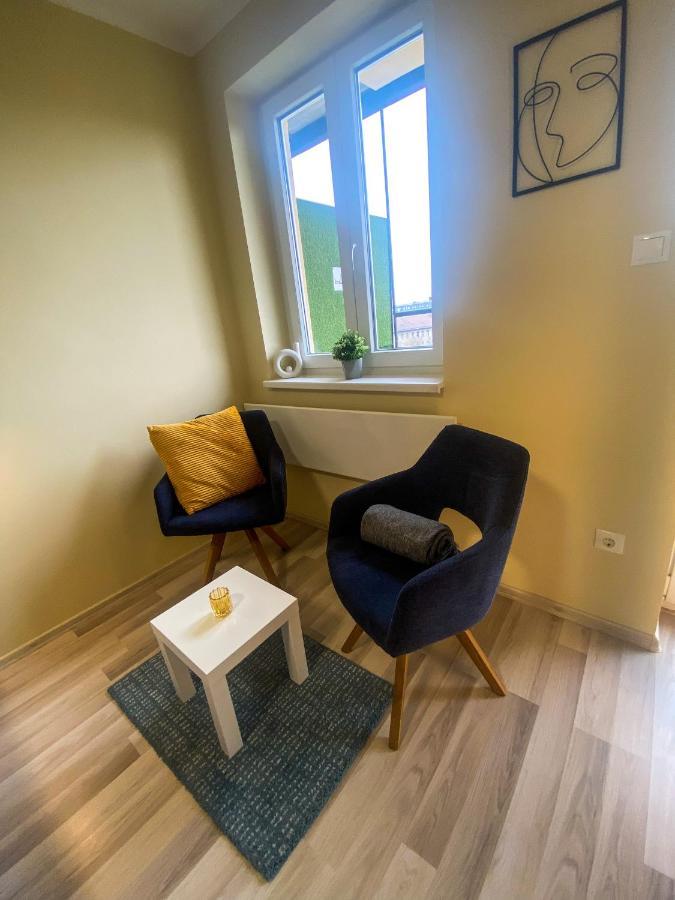 Fresh Smartly Designed Studio Flat & Sunny Balcony Budapest Esterno foto